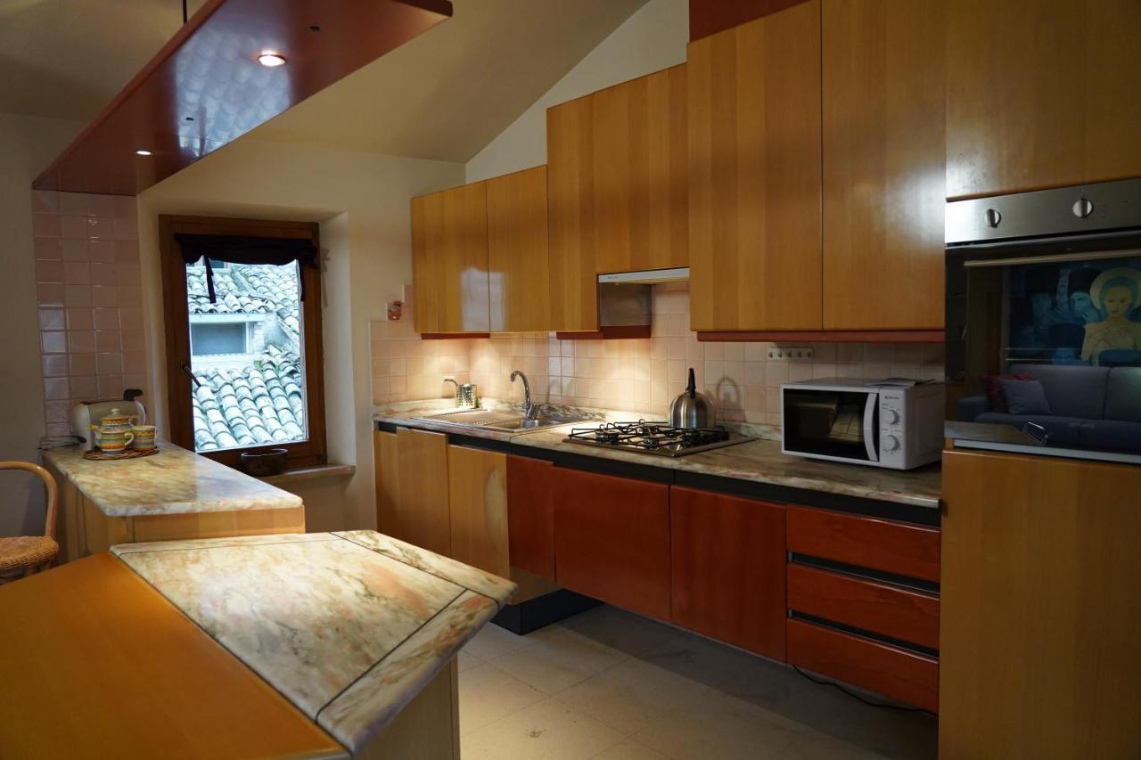 La Mansarda Apartment Assisi Exterior photo